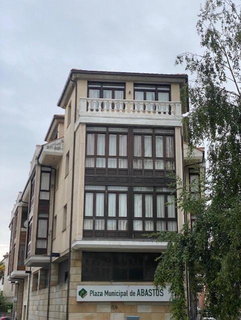 Apartamento Los Arcos Llanes Eksteriør billede
