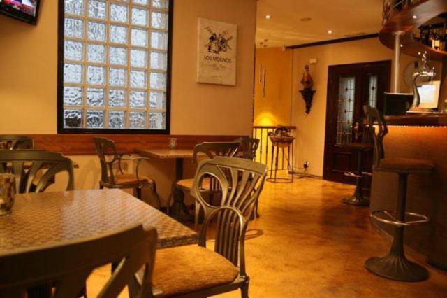 Apartamento Los Arcos Llanes Eksteriør billede